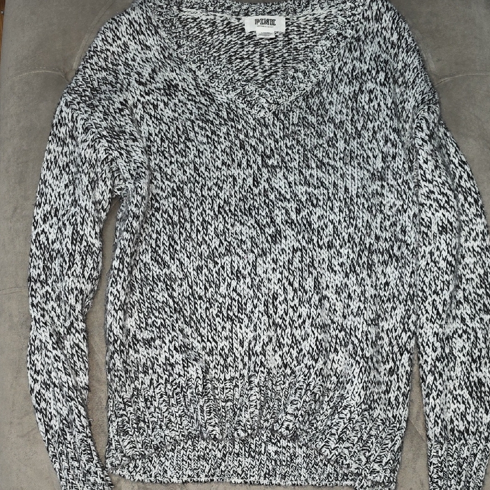 PINK Victoria's Secret Black and White V-Neck Sweater